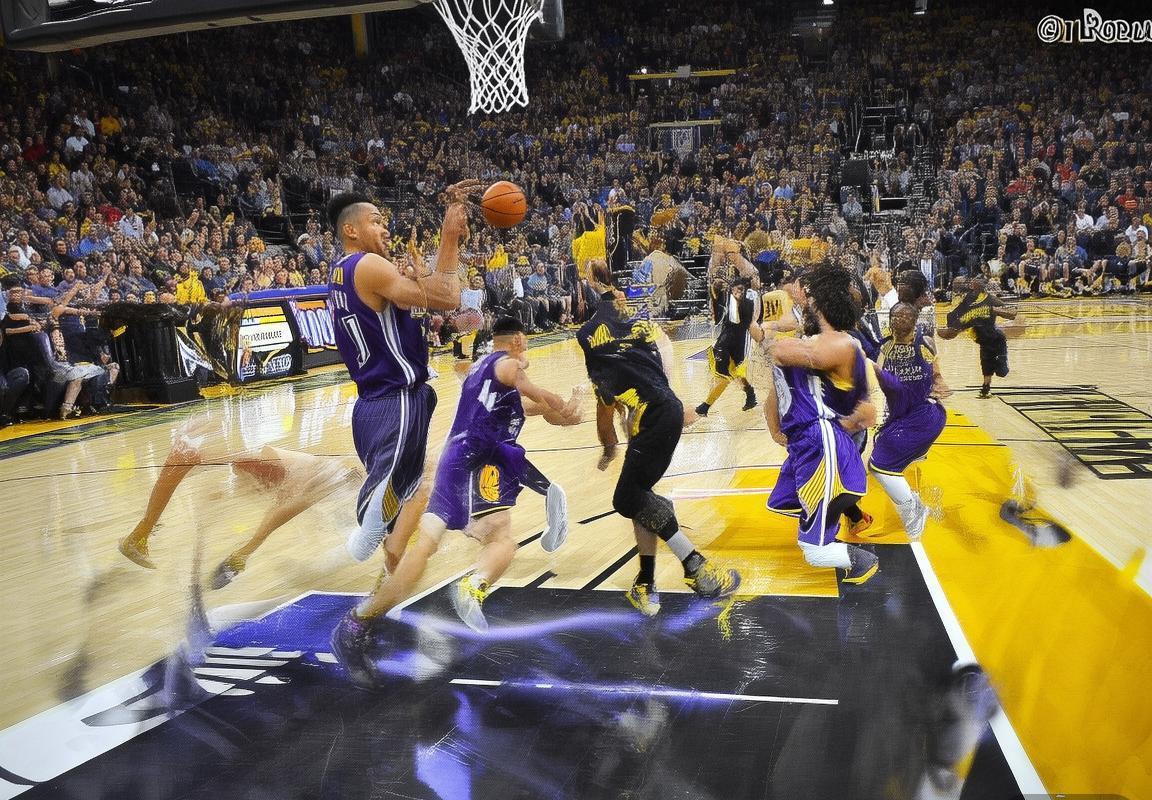 2017年NBA勇士VS国王巅峰对决回顾：激情瞬间与战术对决